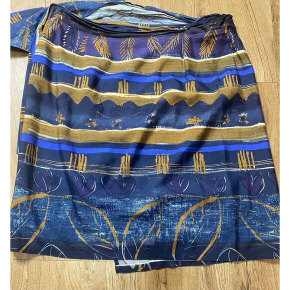 The Limited Women’s Multi Color 100% Silk Wrap Around Pencil Skirt Size Large - Picture 4 of 4
